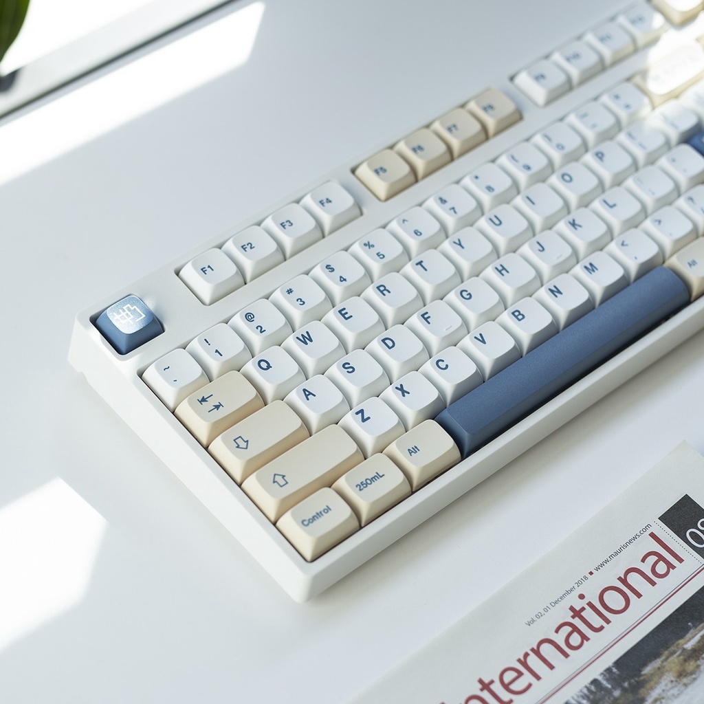 Soy Milk PBT Dye-Sub Customized Mechanical Keycaps (136 Keys)